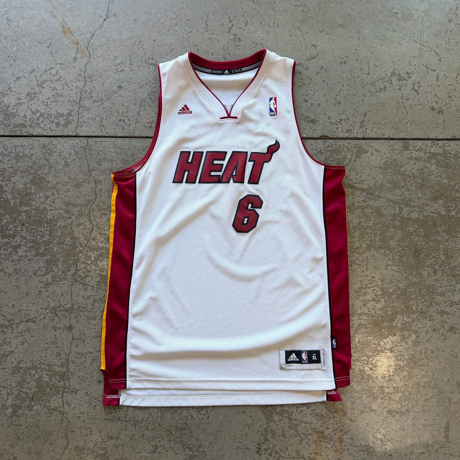 XL 2012 LeBron Heat Jersey