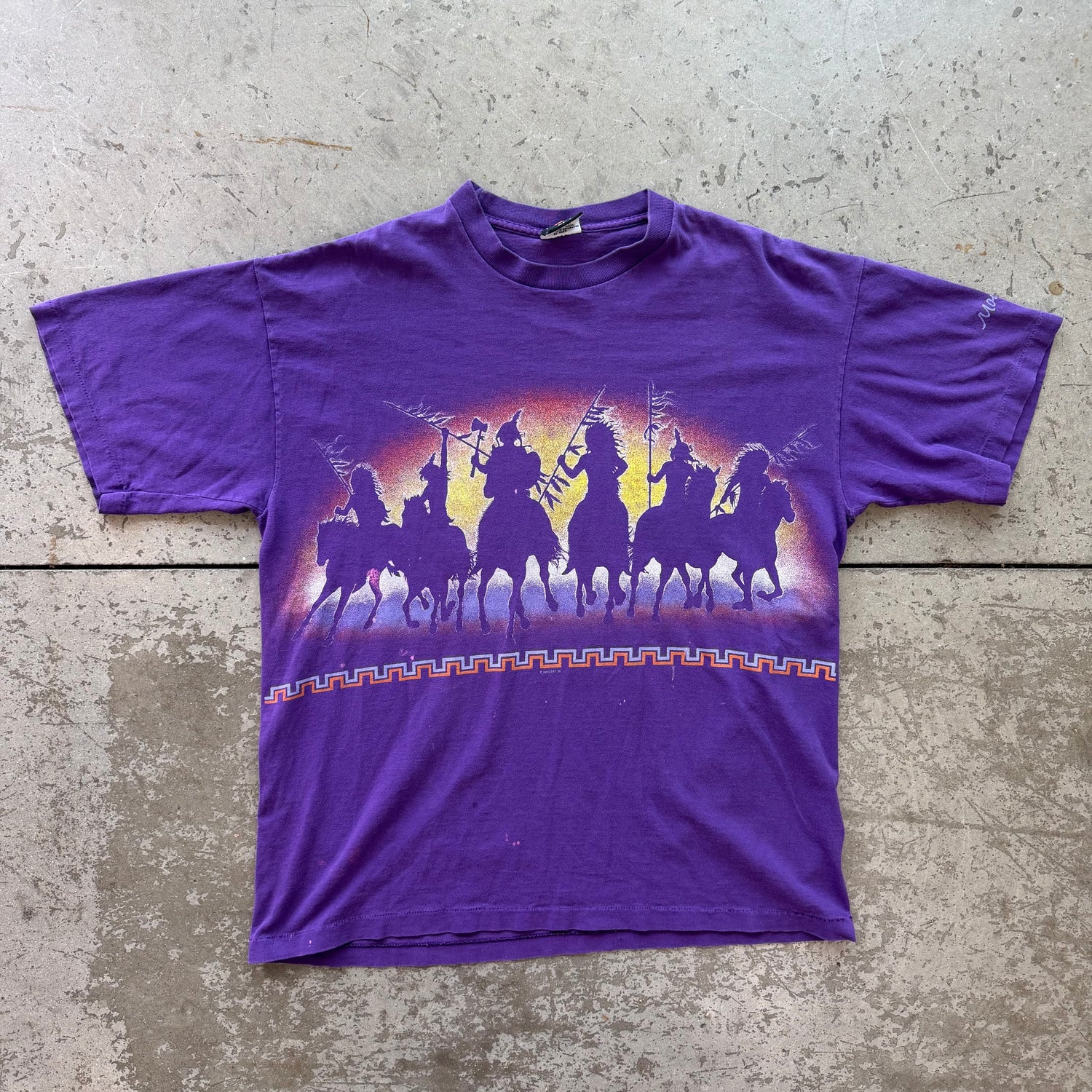 L 90s Native American Tee