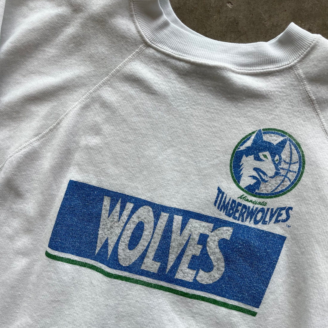 XXL 80s Minnesota Timberwolves Crewneck