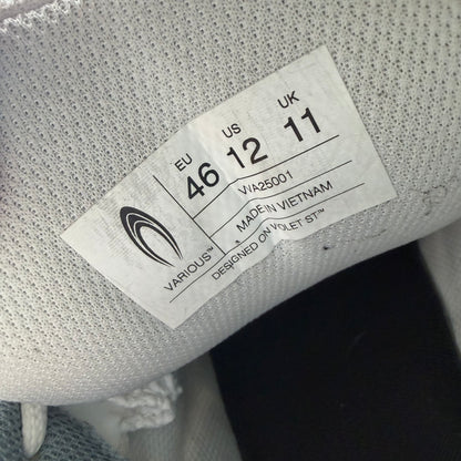 12 Various Zero Sneaker White