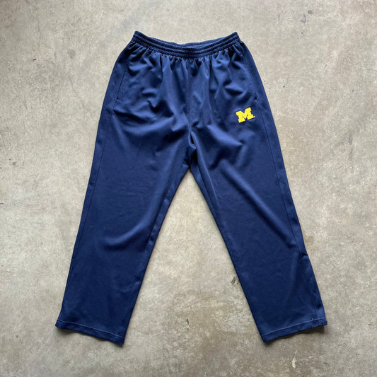 L 00s Michigan Sweatpants