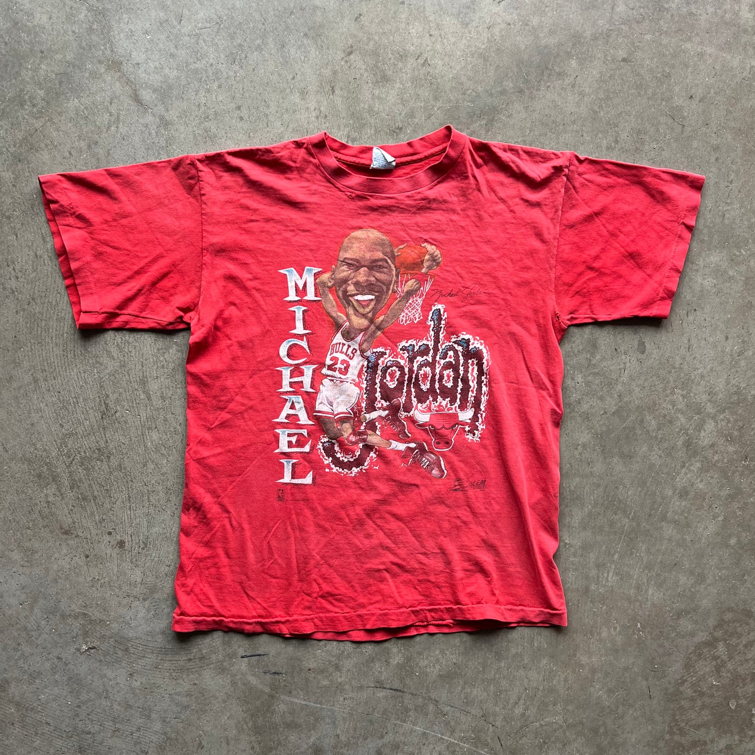 L 90s Thrashed Jordan Bulls Tee