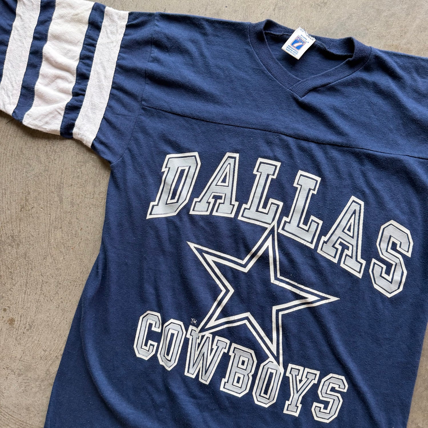 M 90s Cowboys Double Sleeve Tee