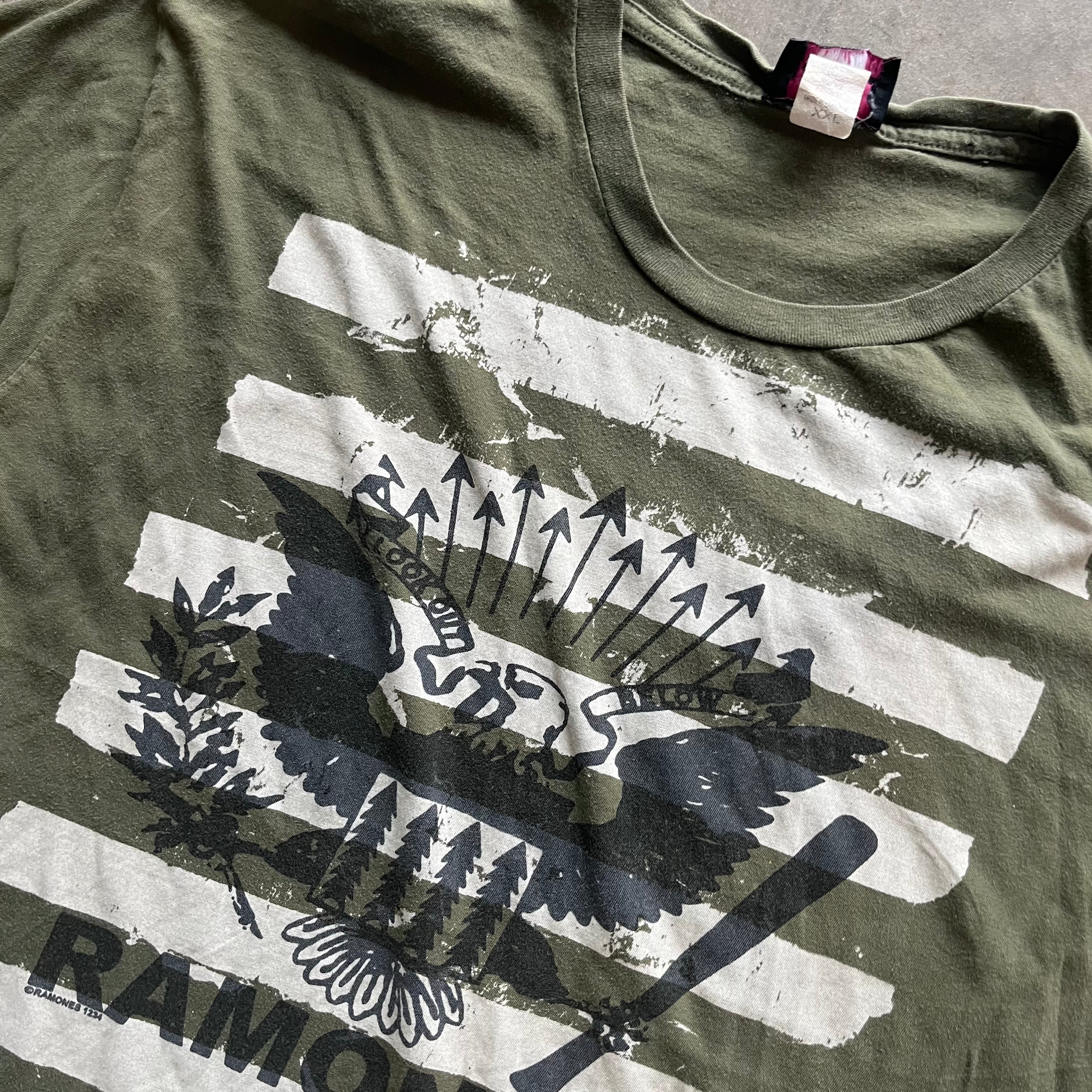 XXL 00s Ramones Tee