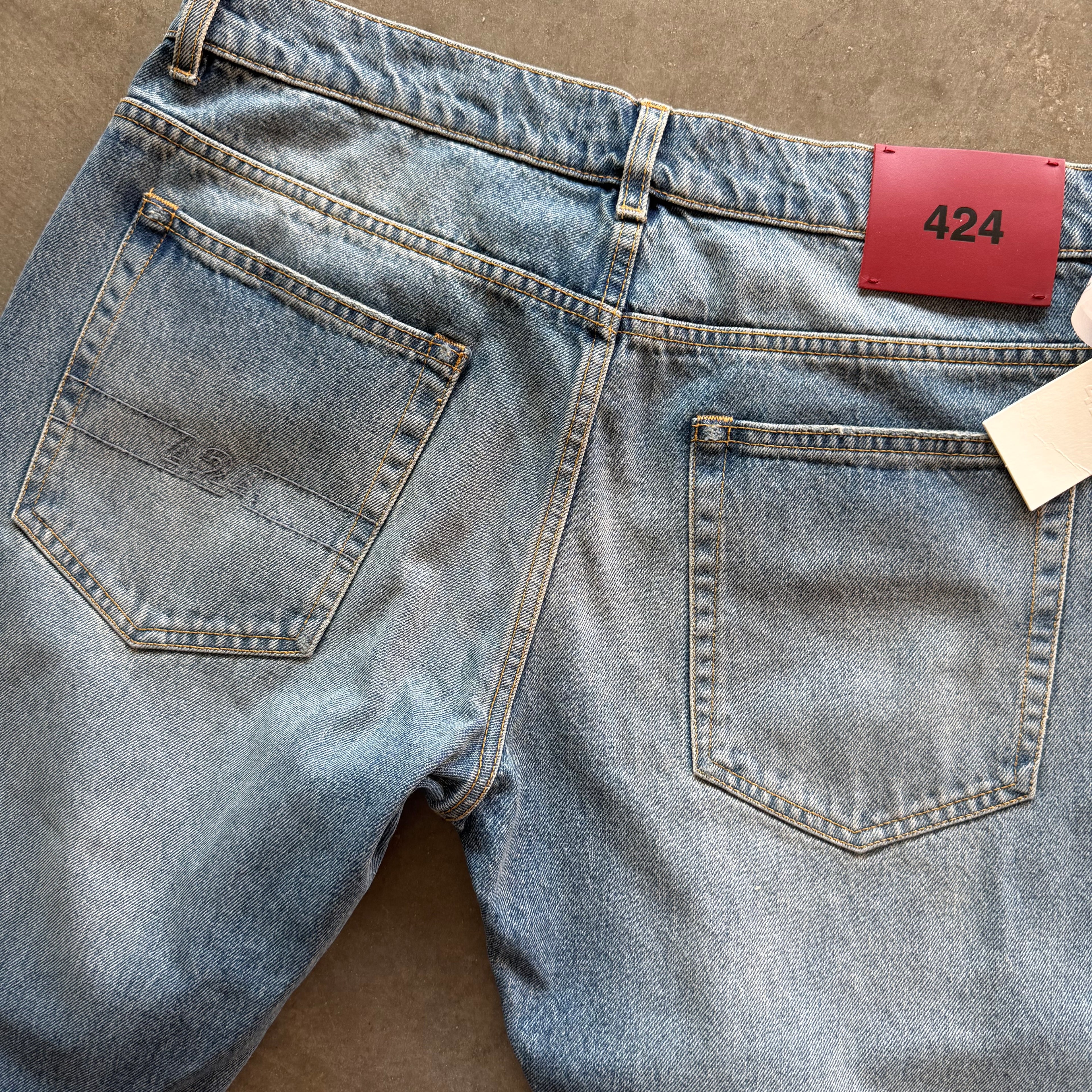 34x37 New 424 Lightwash Denim
