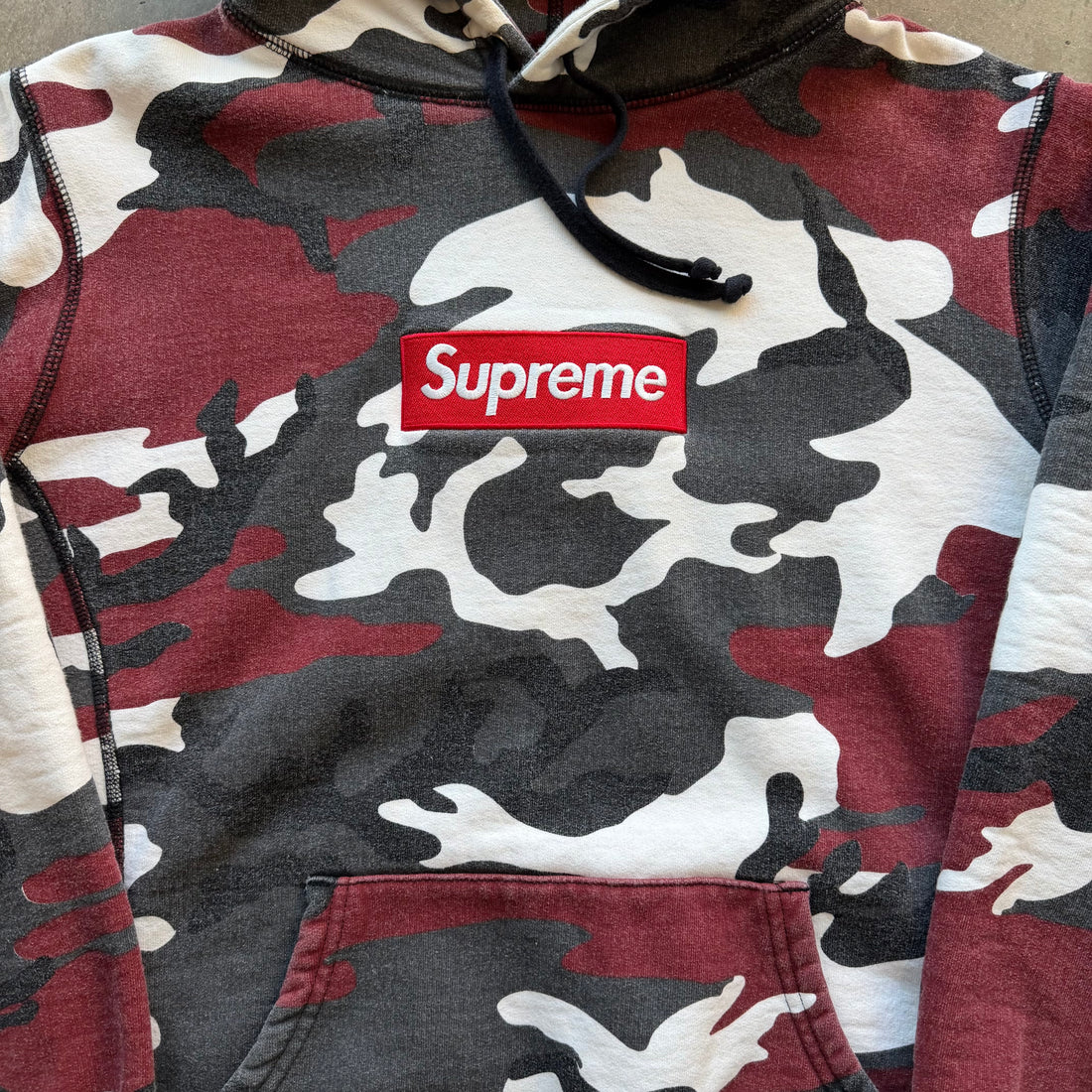 M 2015 Supreme Red Camo Box Logo