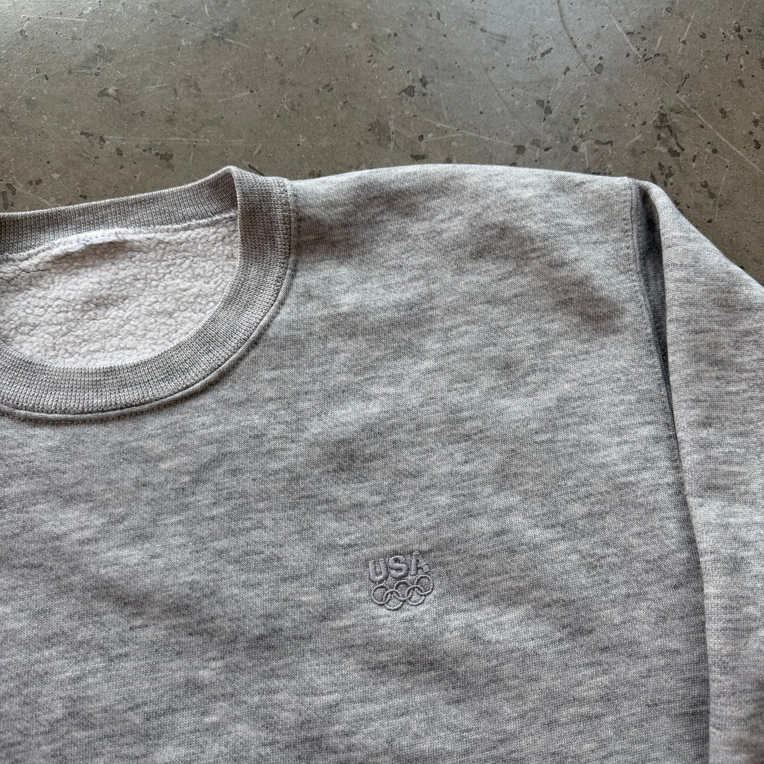 L 90s USA Olympics Crewneck