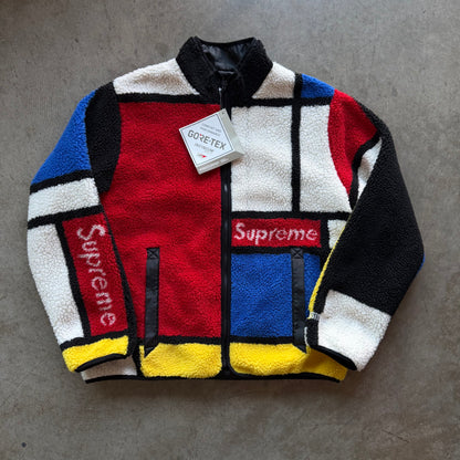 L Supreme Reversible Multicolor Fleece
