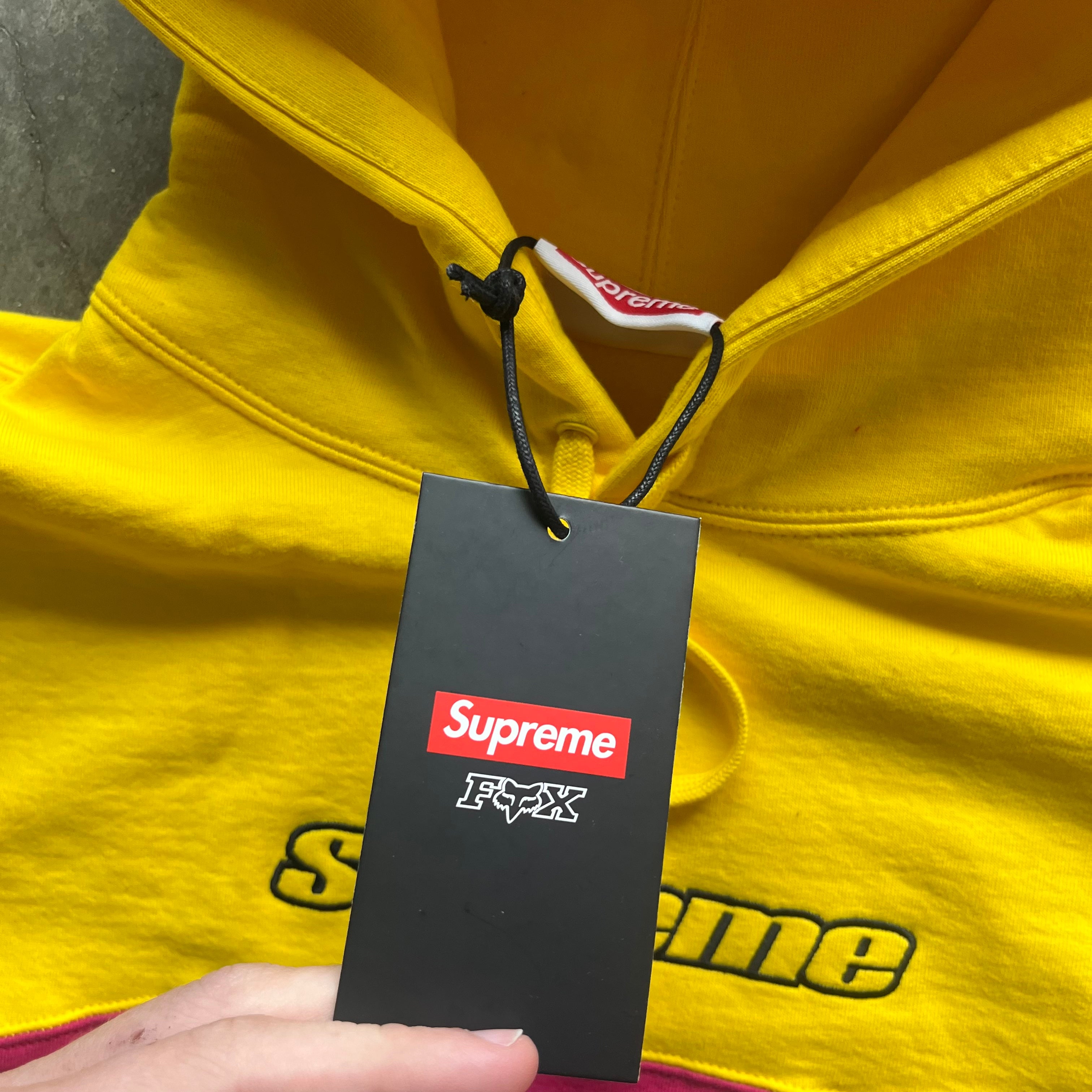 XL Supreme Fox Hoodie