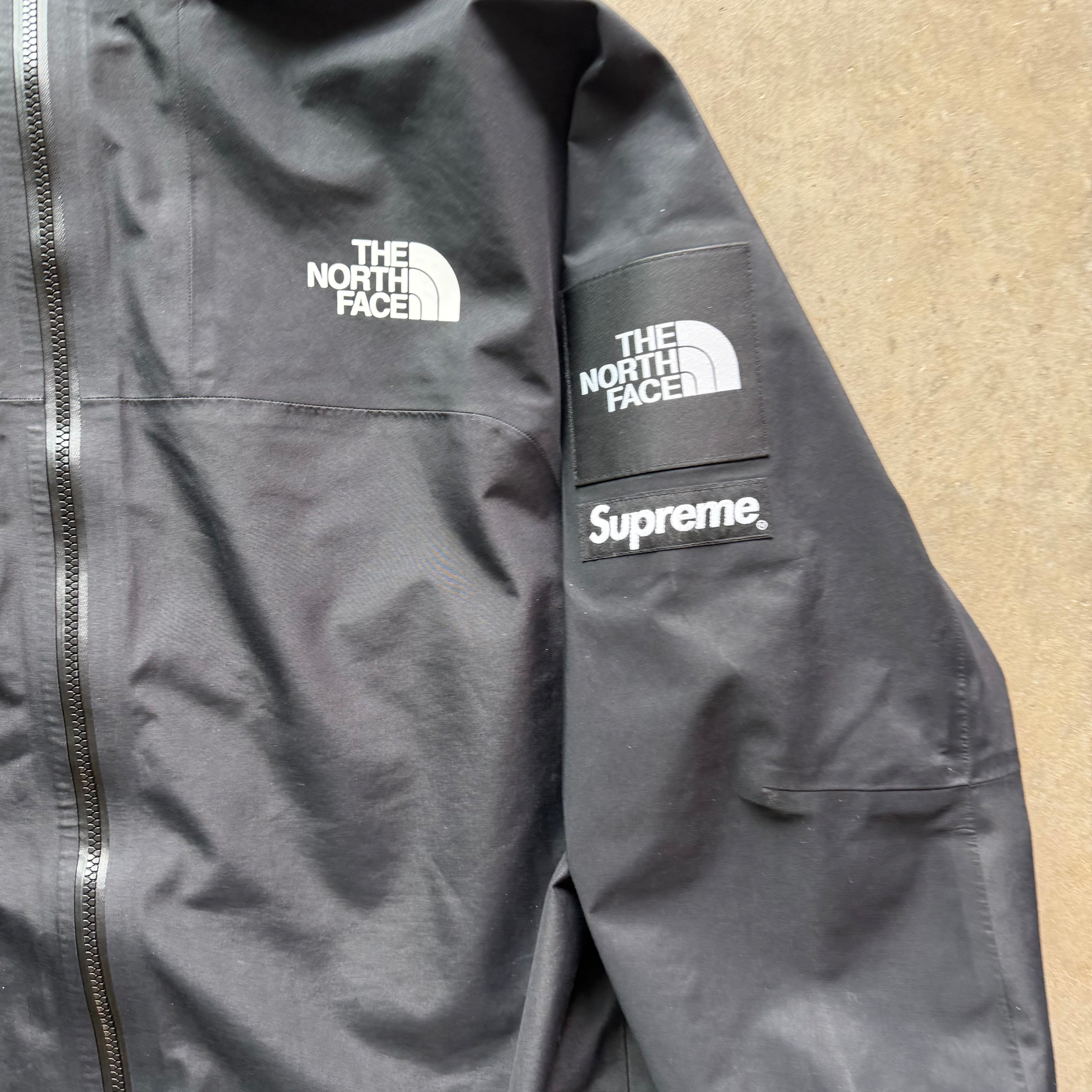 L Supreme The North Face Split Seam Jacket