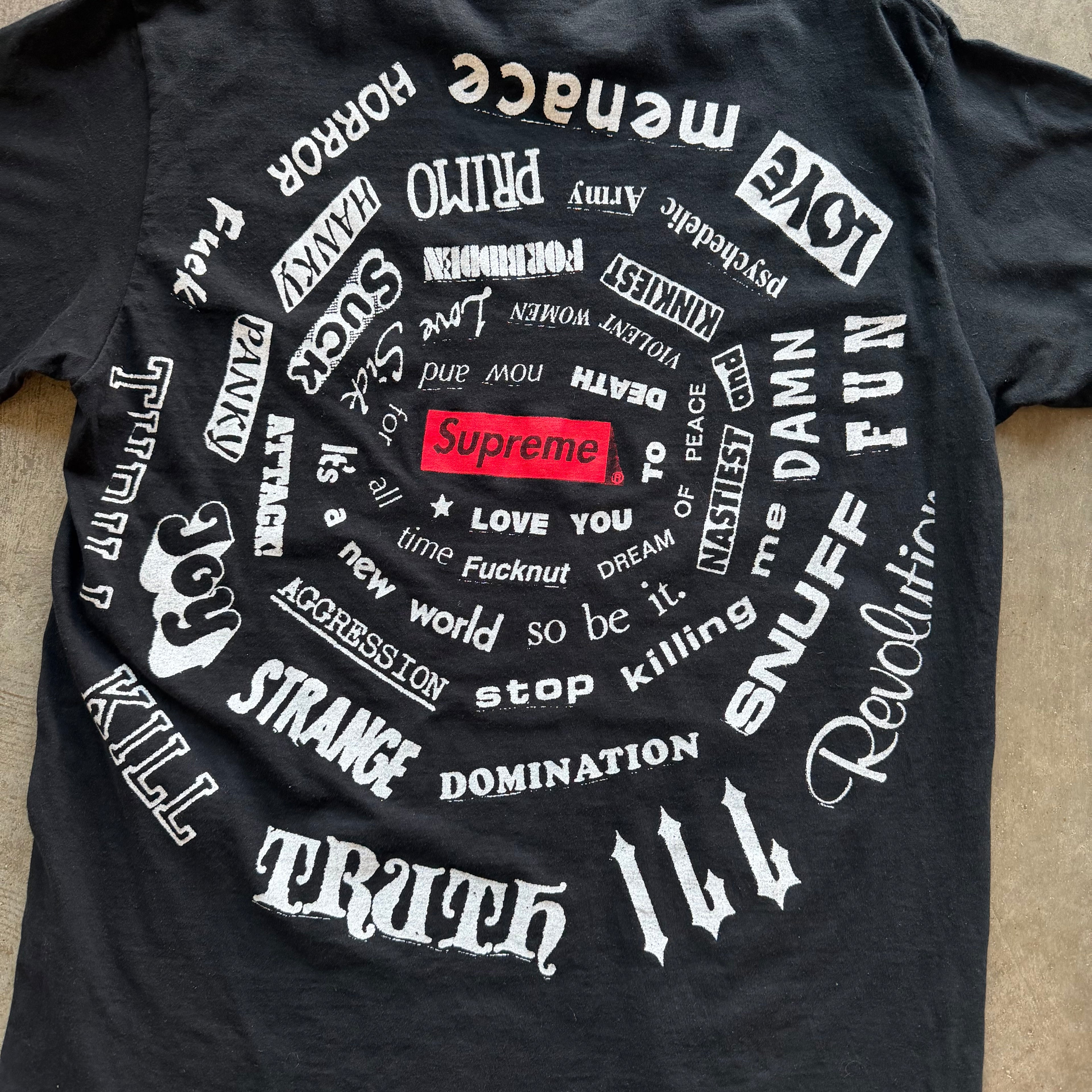 L Supreme Spiral Tee