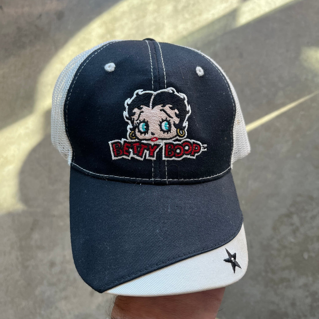 02 Brand New Betty Boop Trucker