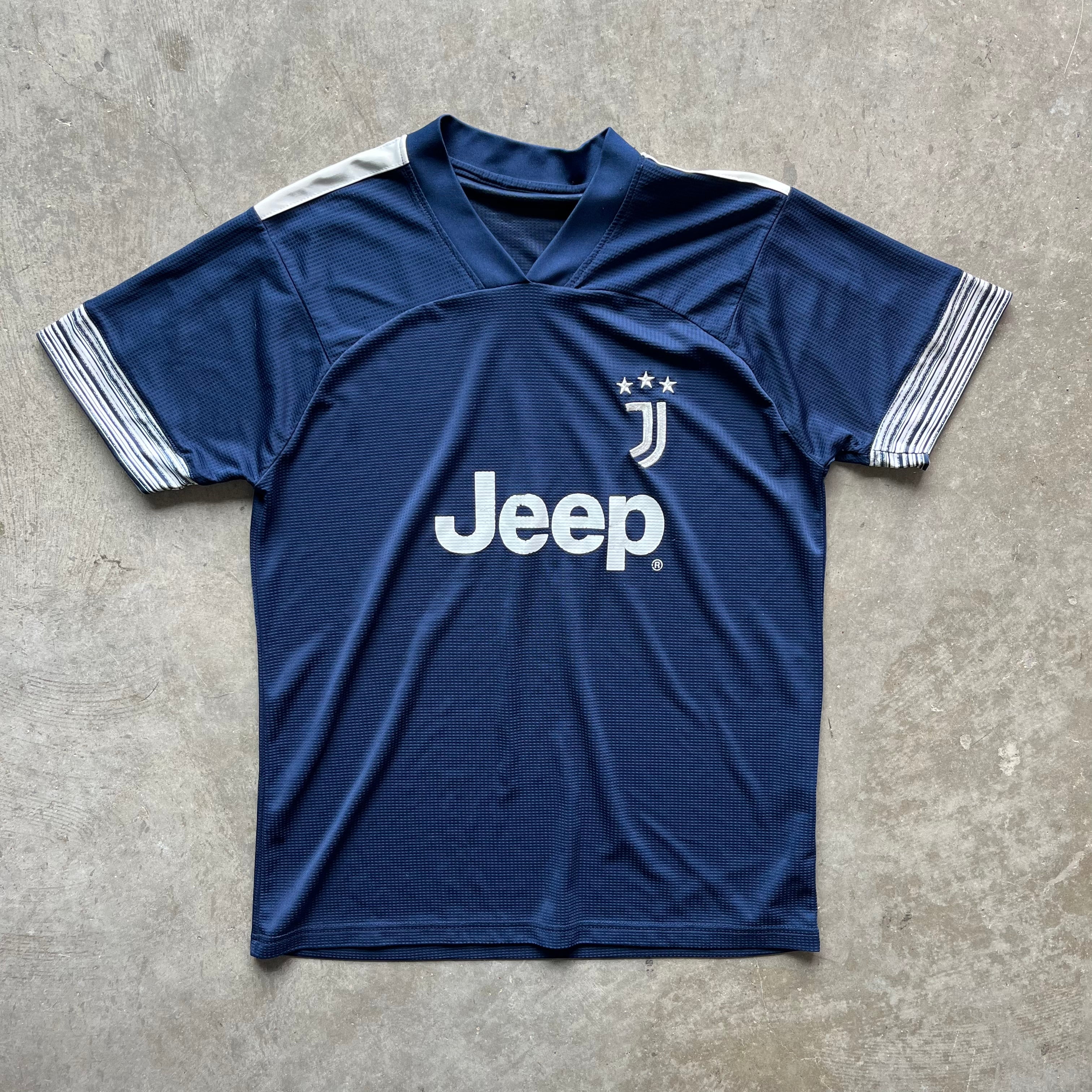 L 00s Juventes Warm Up Jersey