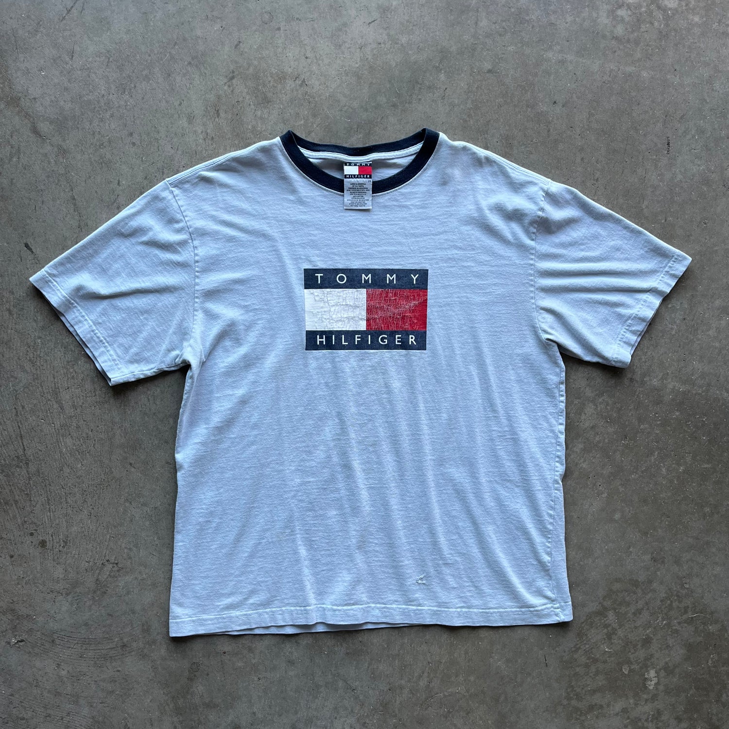 L 00s Tommy Hilfiger Tee