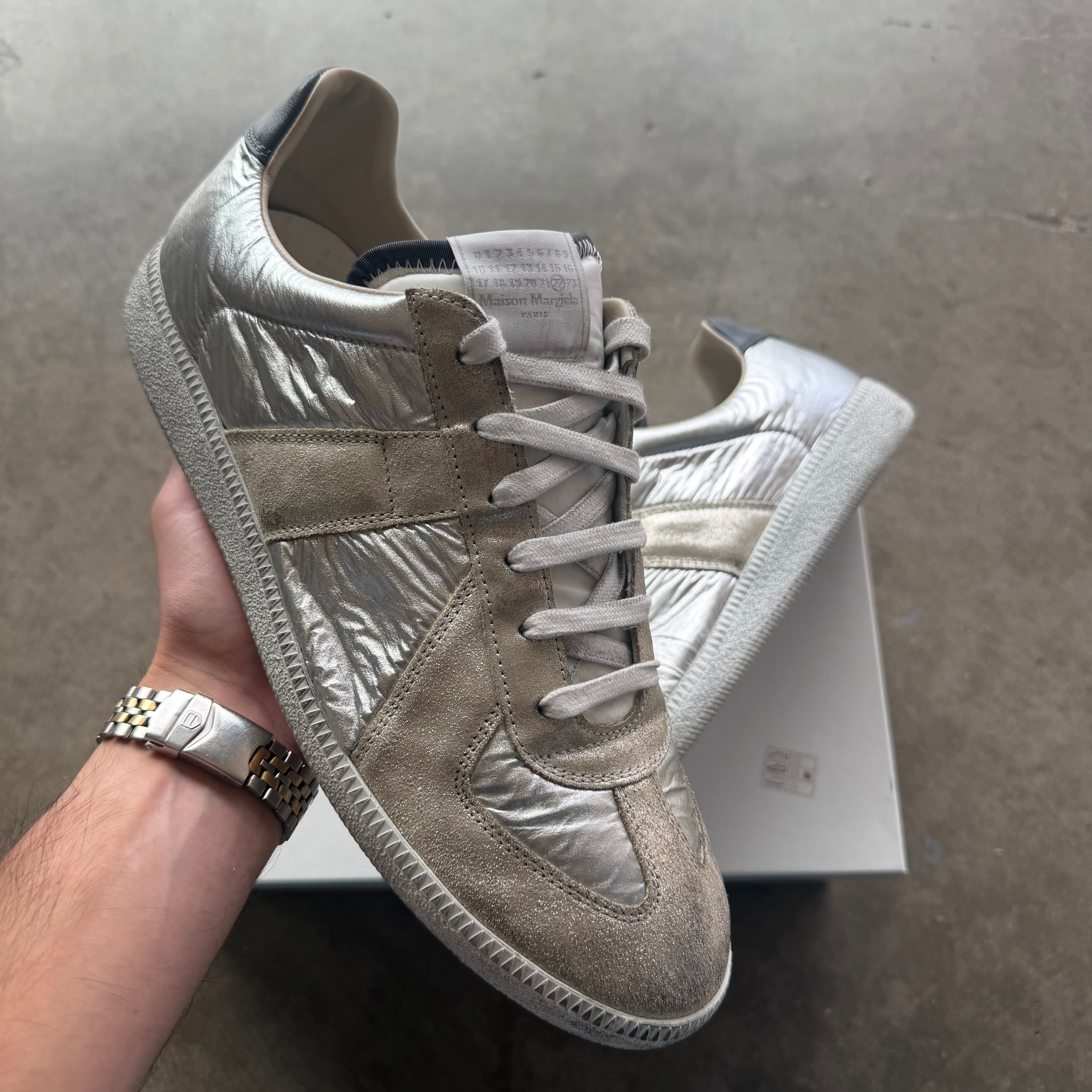 12 Maison Margiela Gat Iridescent