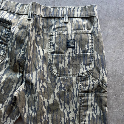 40x32 Camo Carhartt Pants