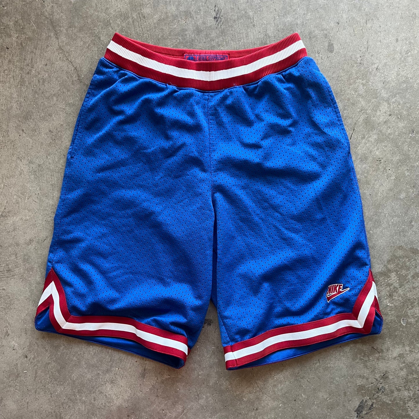 M 00s Nike Shorts