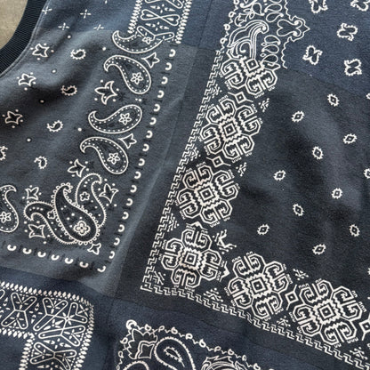 XL Kapital Sweater Vest Paisley