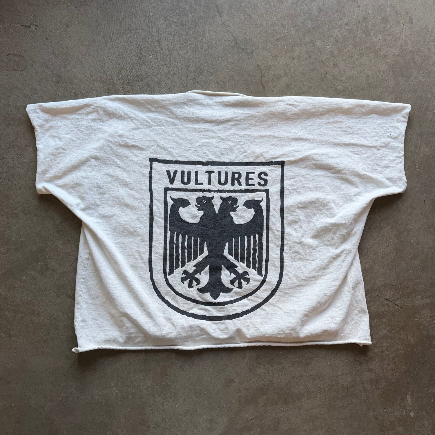 XL White Vultures Tee
