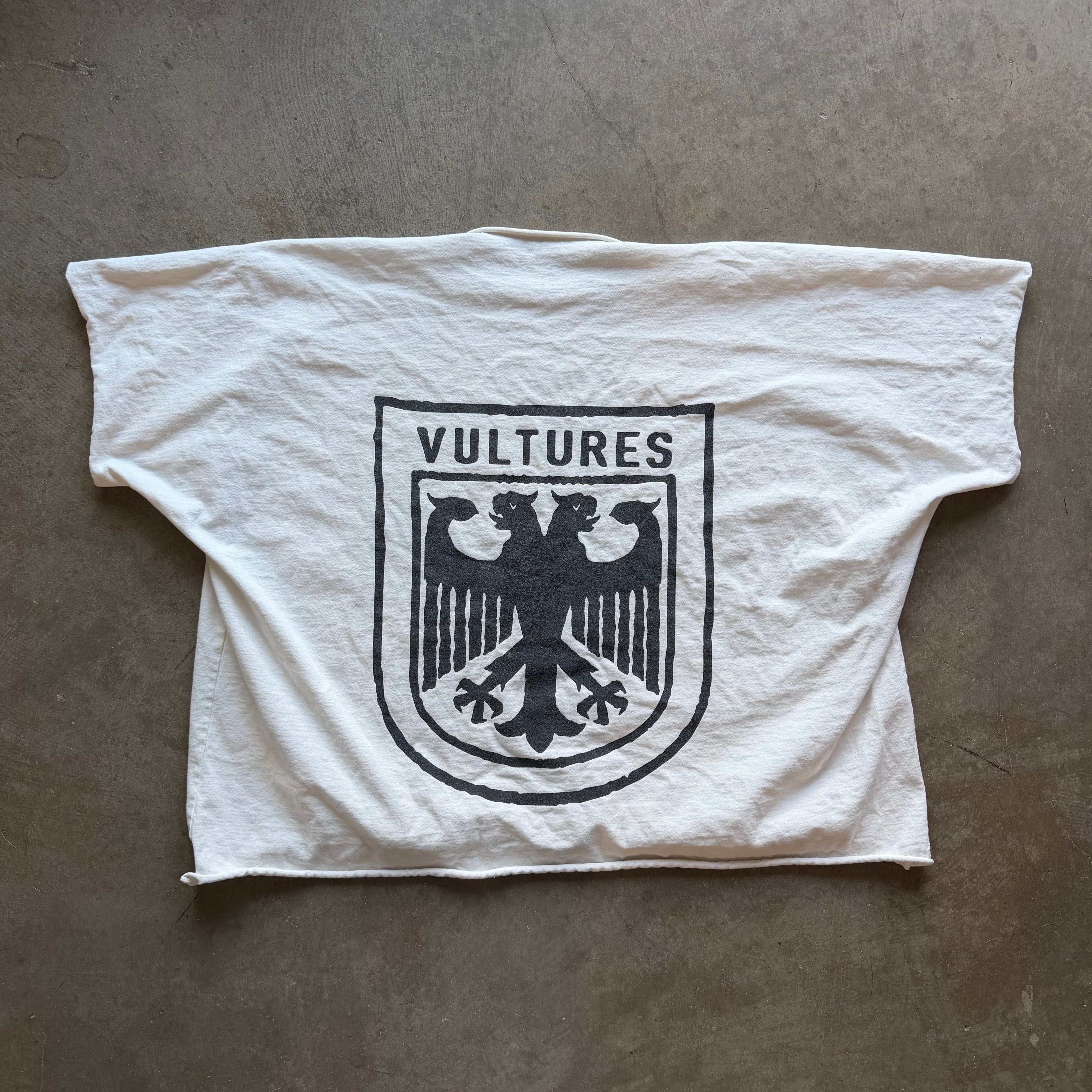 XL White Vultures Tee