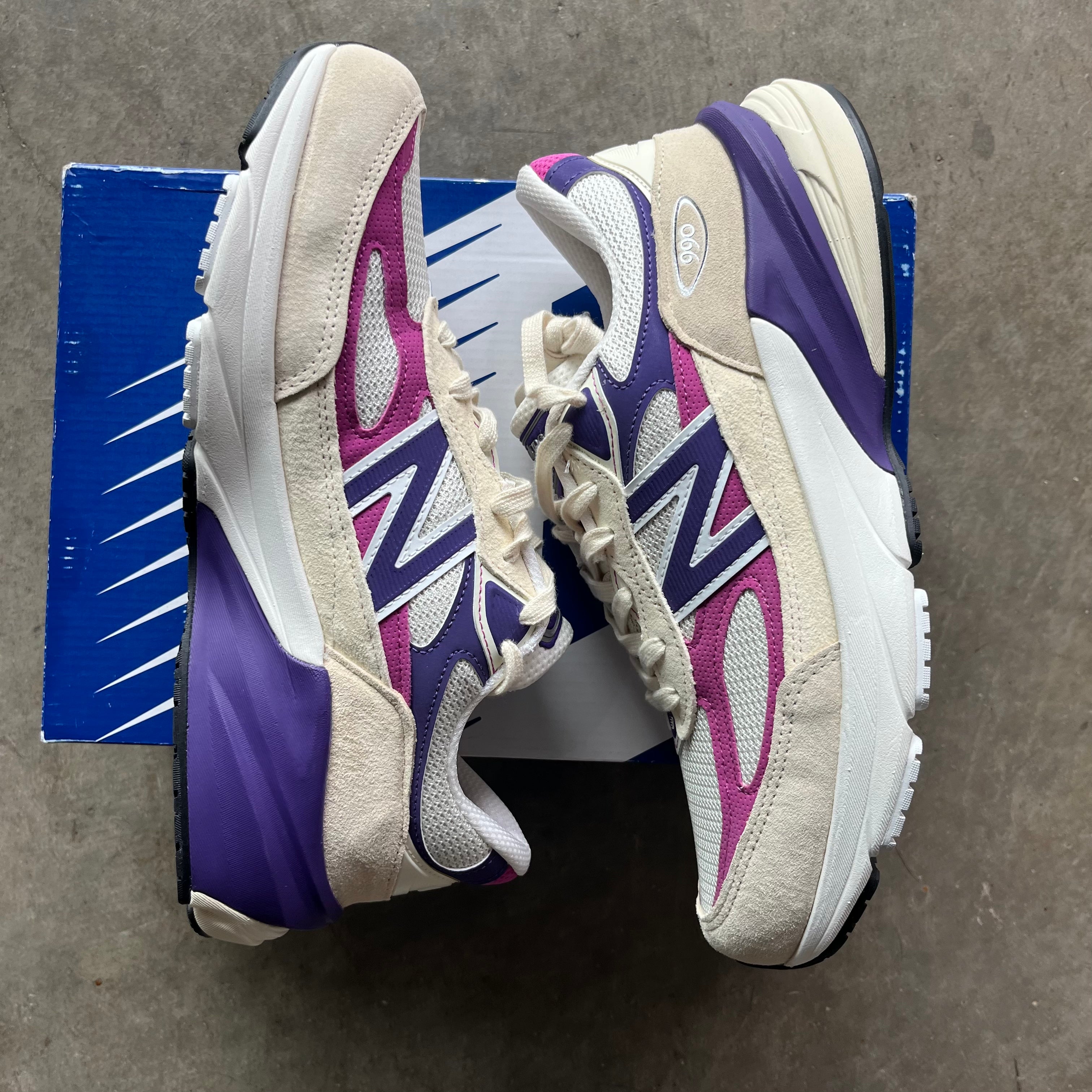 10.5 New Balance 990 Magenta Pop