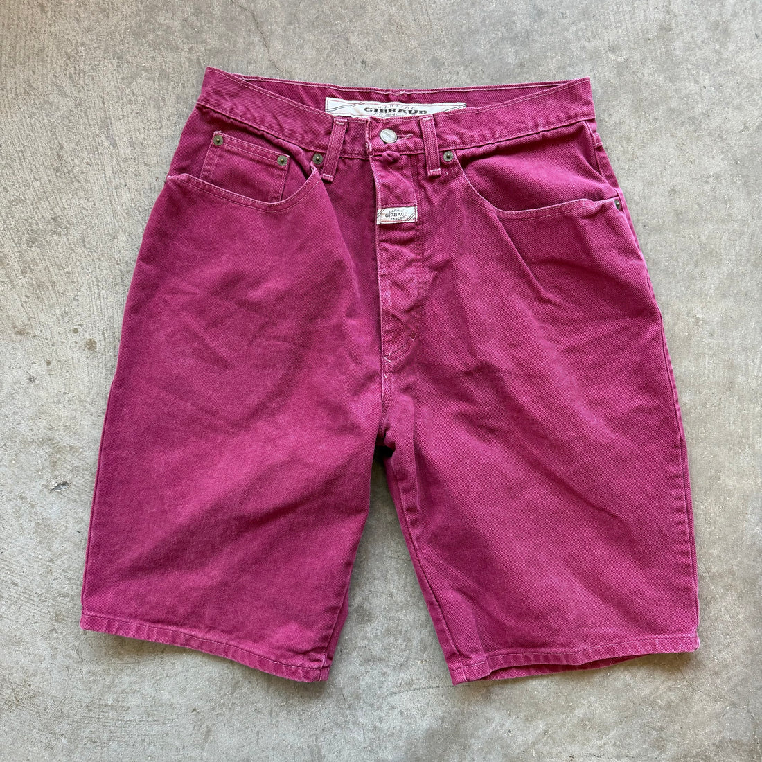 29w 00s Girbaud Shorts