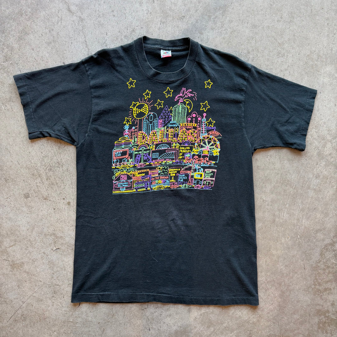 XL 90s Hand Painted Dallas Tee