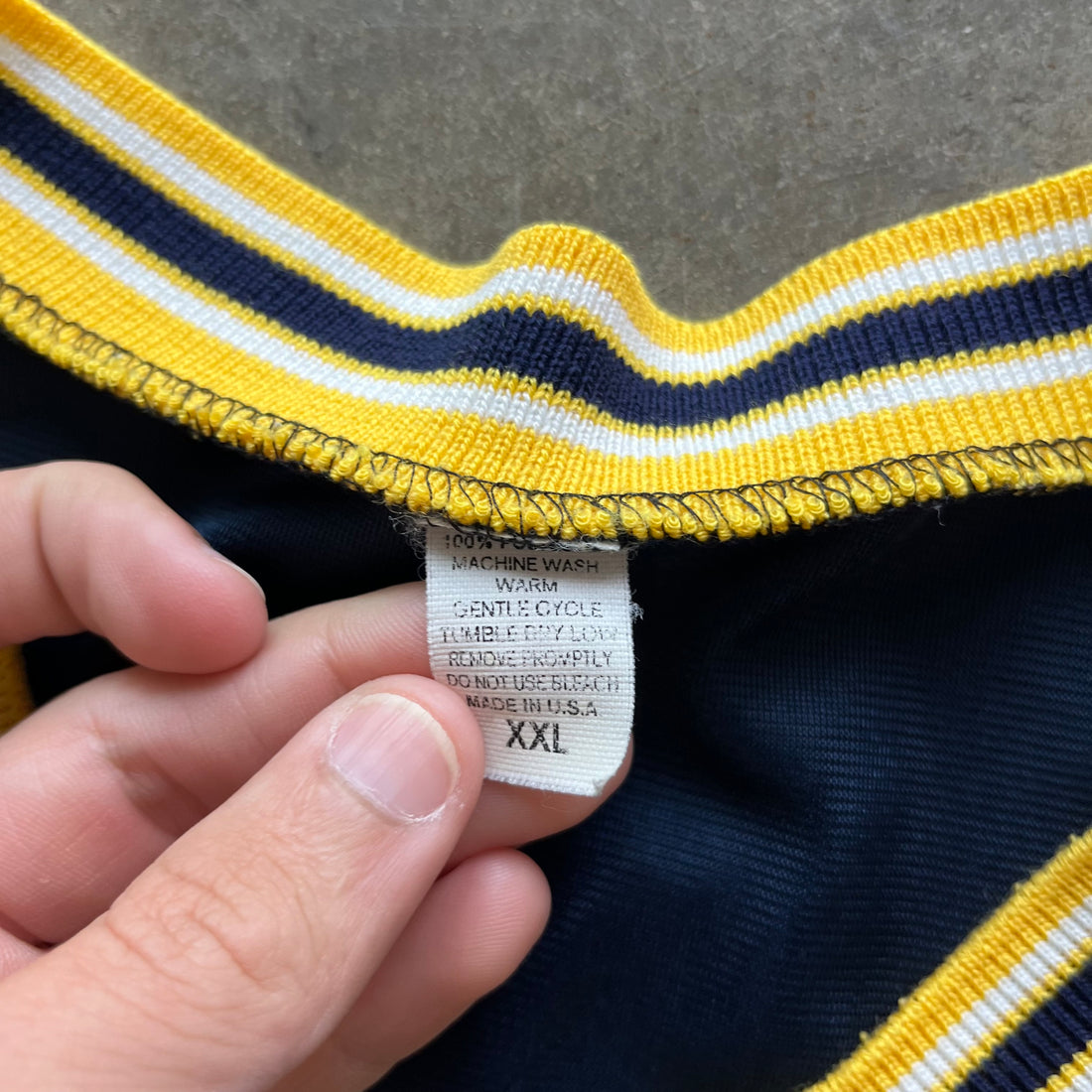 XXL 90s Tommy Sports Jersey