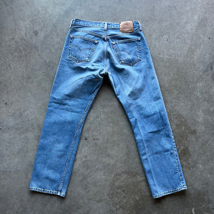 33x30 95 Levis 501s