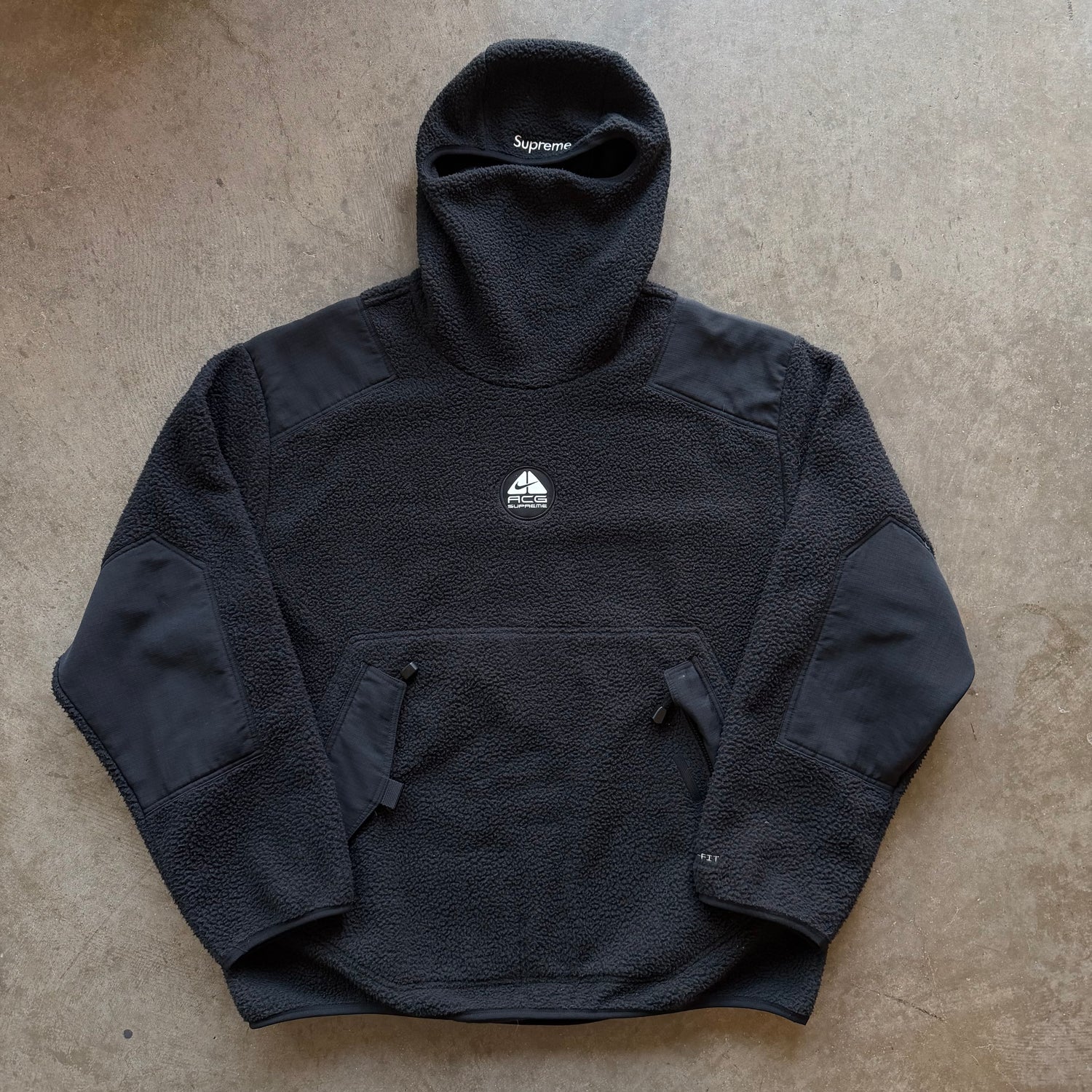 L Supreme Nike ACG Balaclava Hoodie