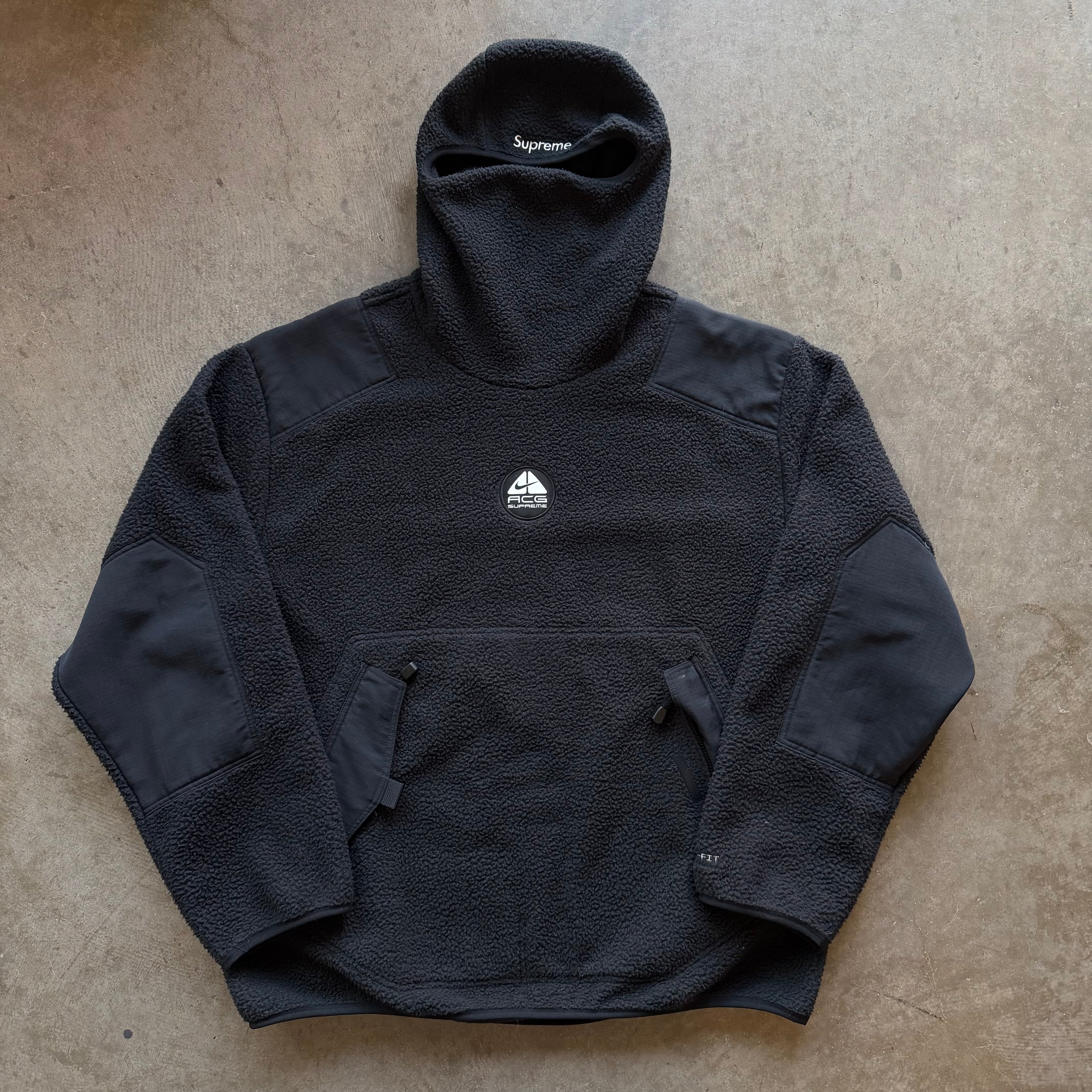 L Supreme Nike ACG Balaclava Hoodie