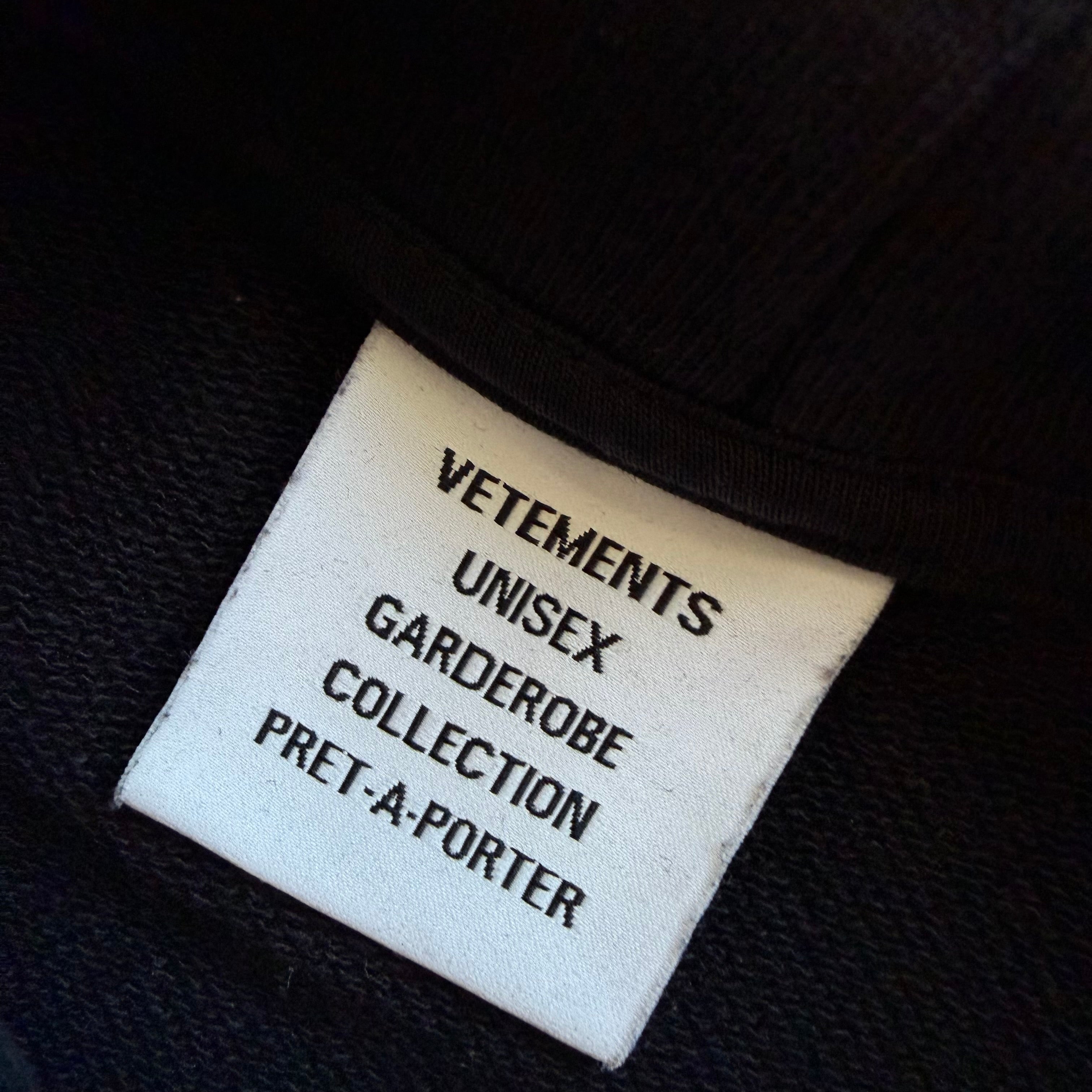 XL Vetements 5G Network Hoodie