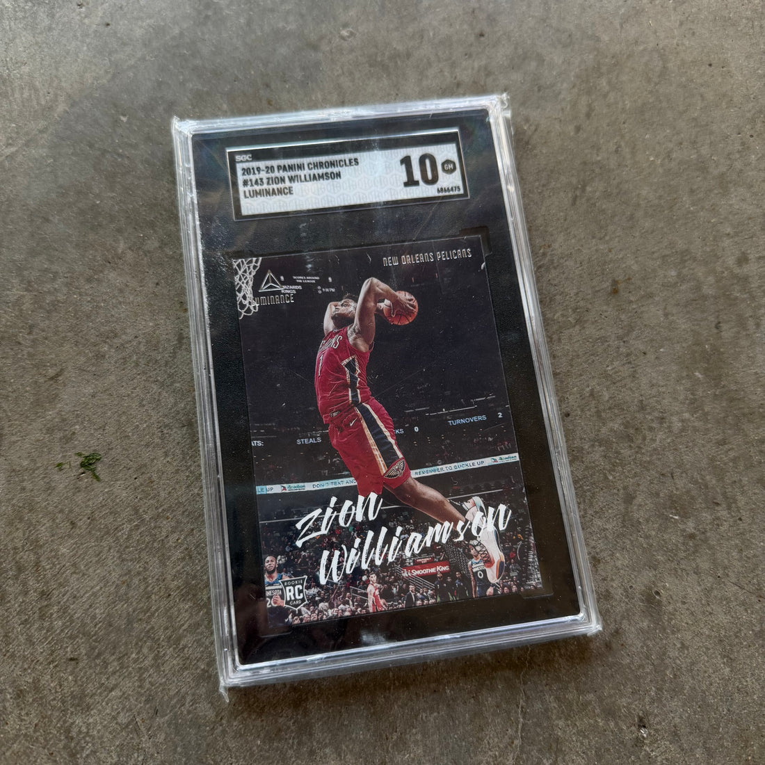 Zion Williamson 2019-20 Panini Chronicles Rookie SGC 10