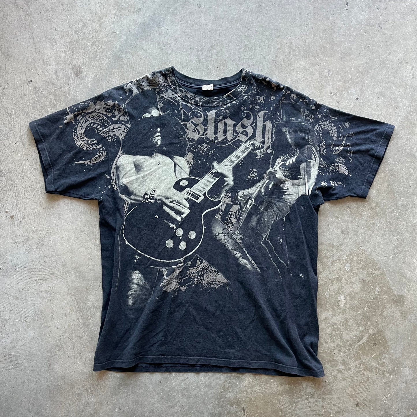 XXL 00s Slash Tee