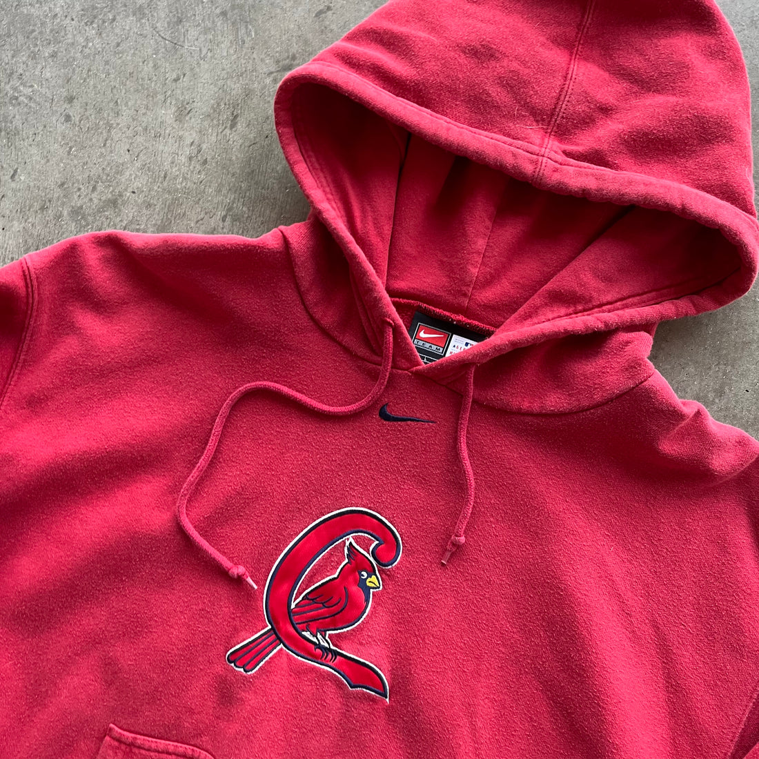 L 00s Nike Cardinals Center Swoosh Hoodie