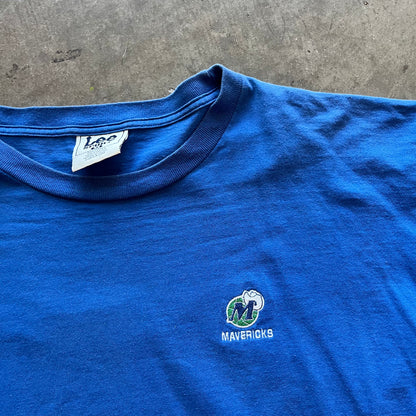 XL 90s Mavs Tee