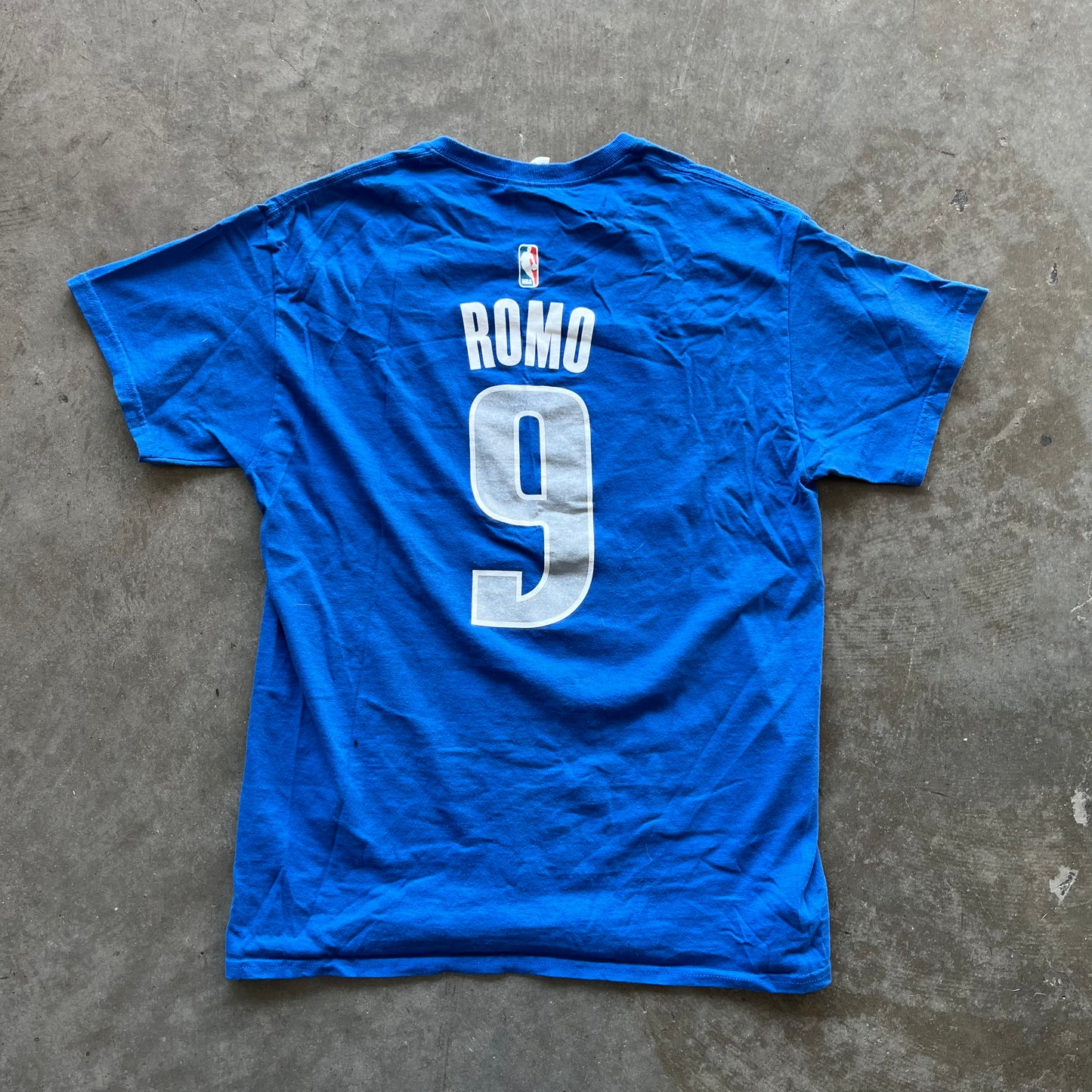 M 00s Romo Mavs Tee