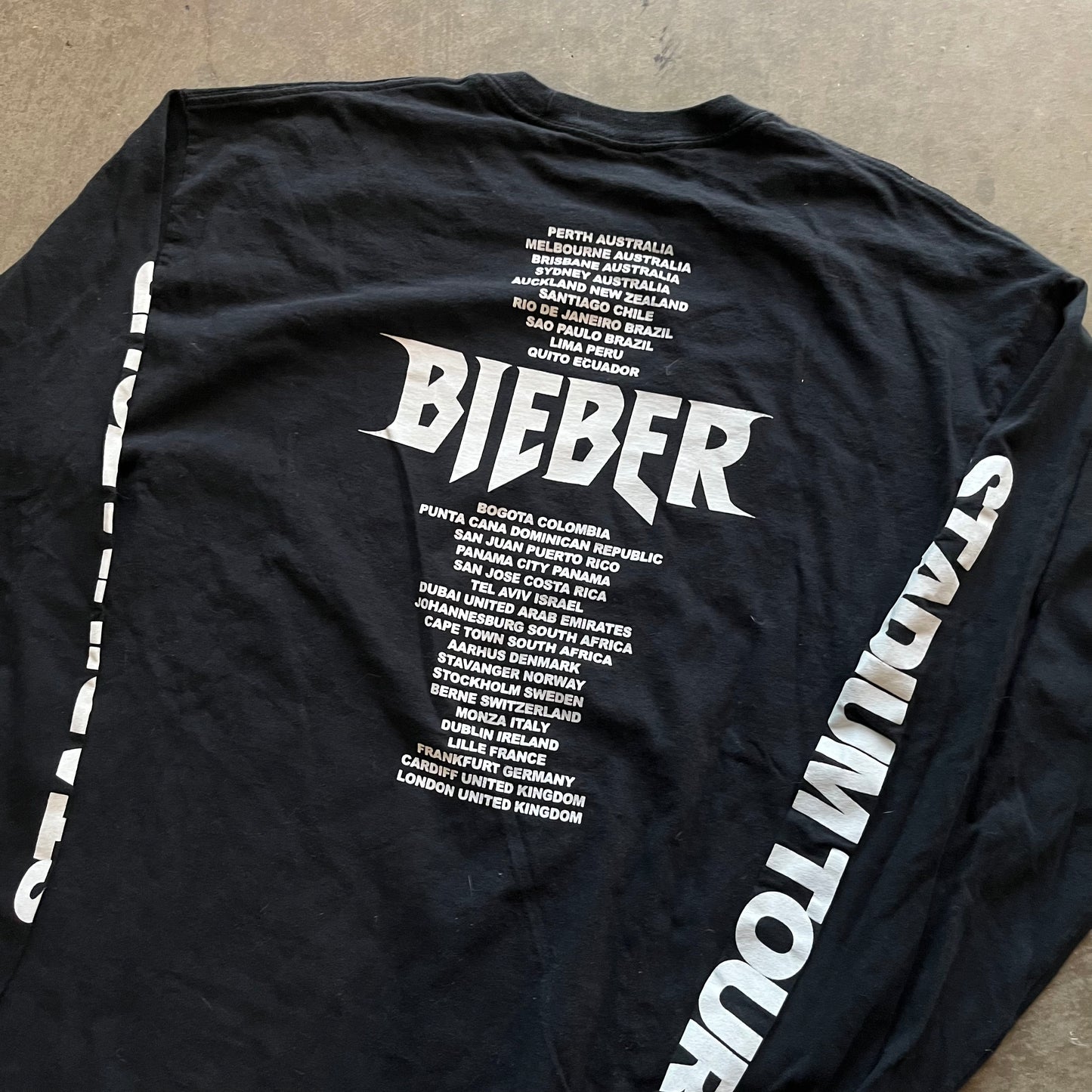 L Justin Bieber Tour Longsleeve