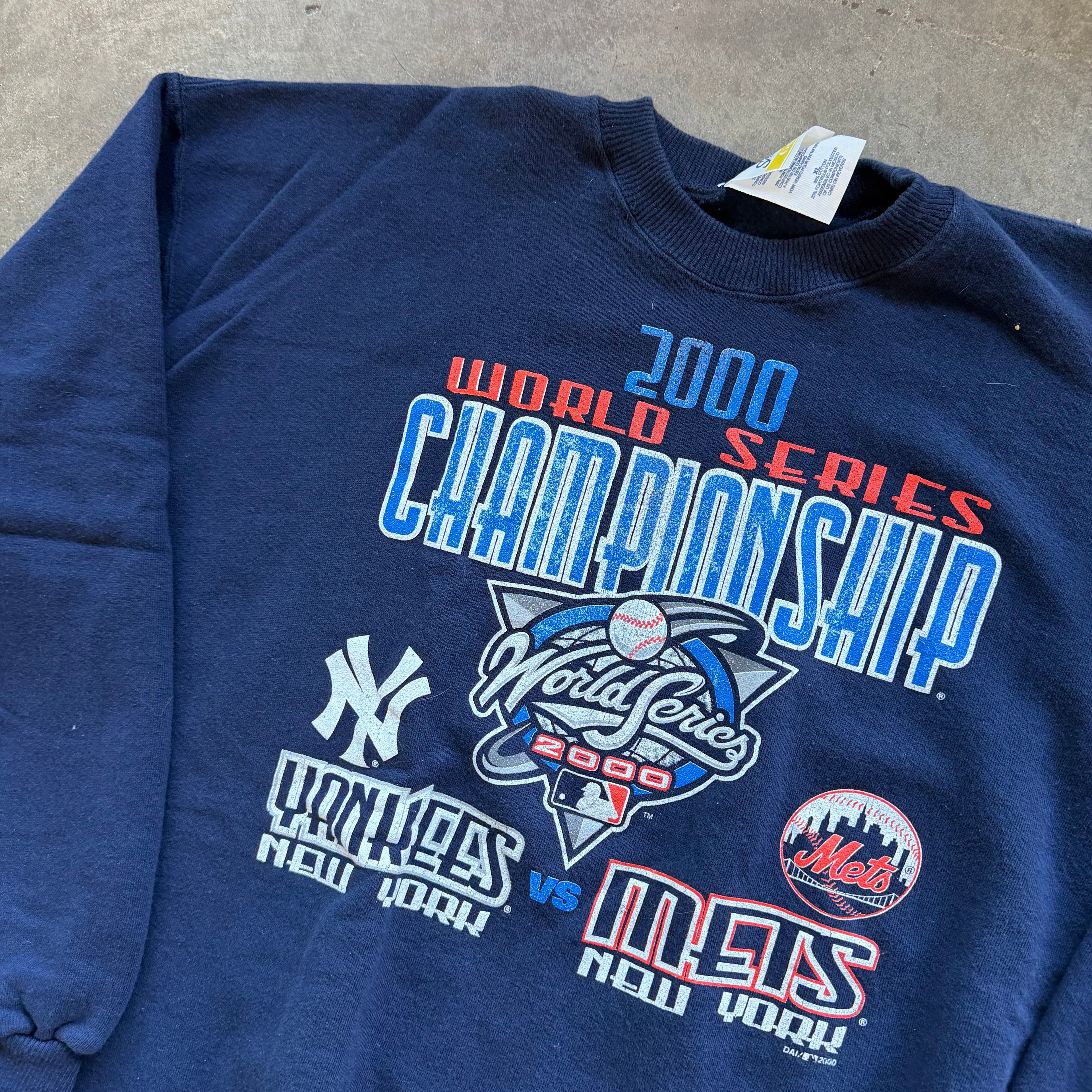 XL 00s New York World Series Crewneck
