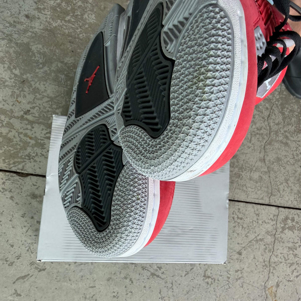 11 Used Jordan 4 Toro Bravo