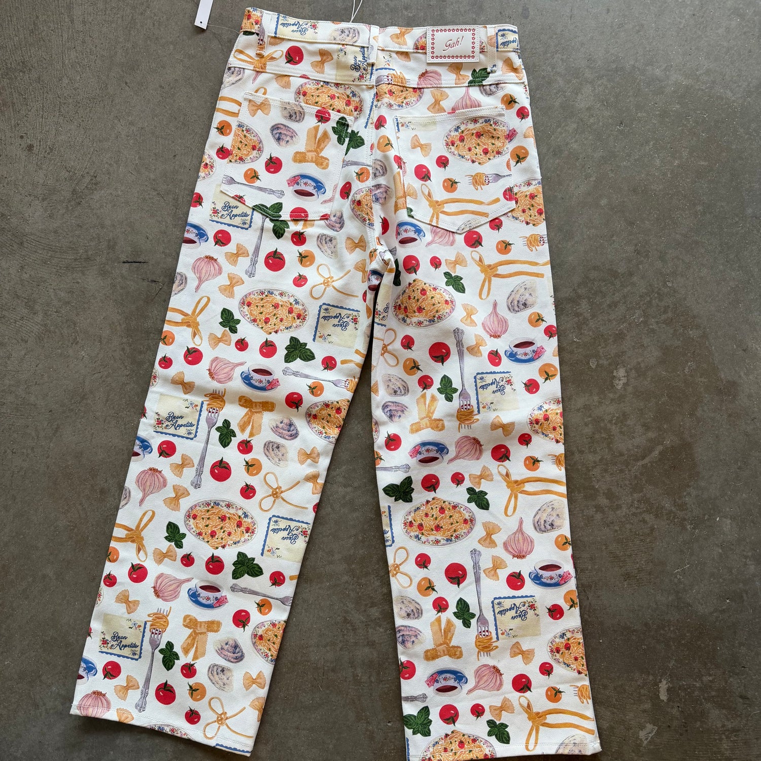 32x28 Lisa Says Gah Food Pants