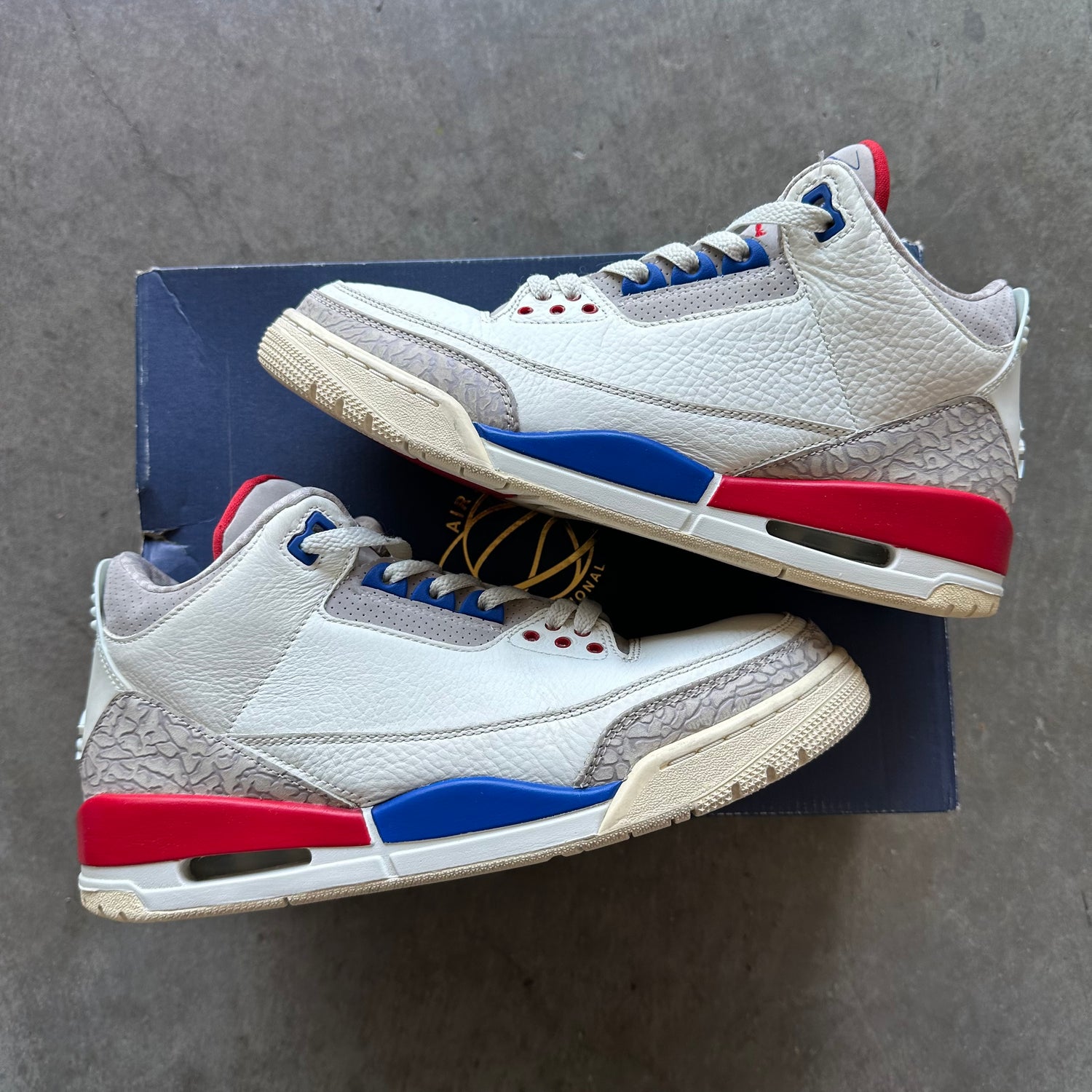 9 Used Jordan 3 International Flight
