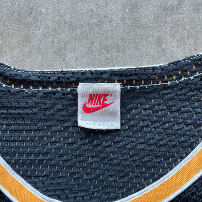 L 90s Bootleg Nike Jersey