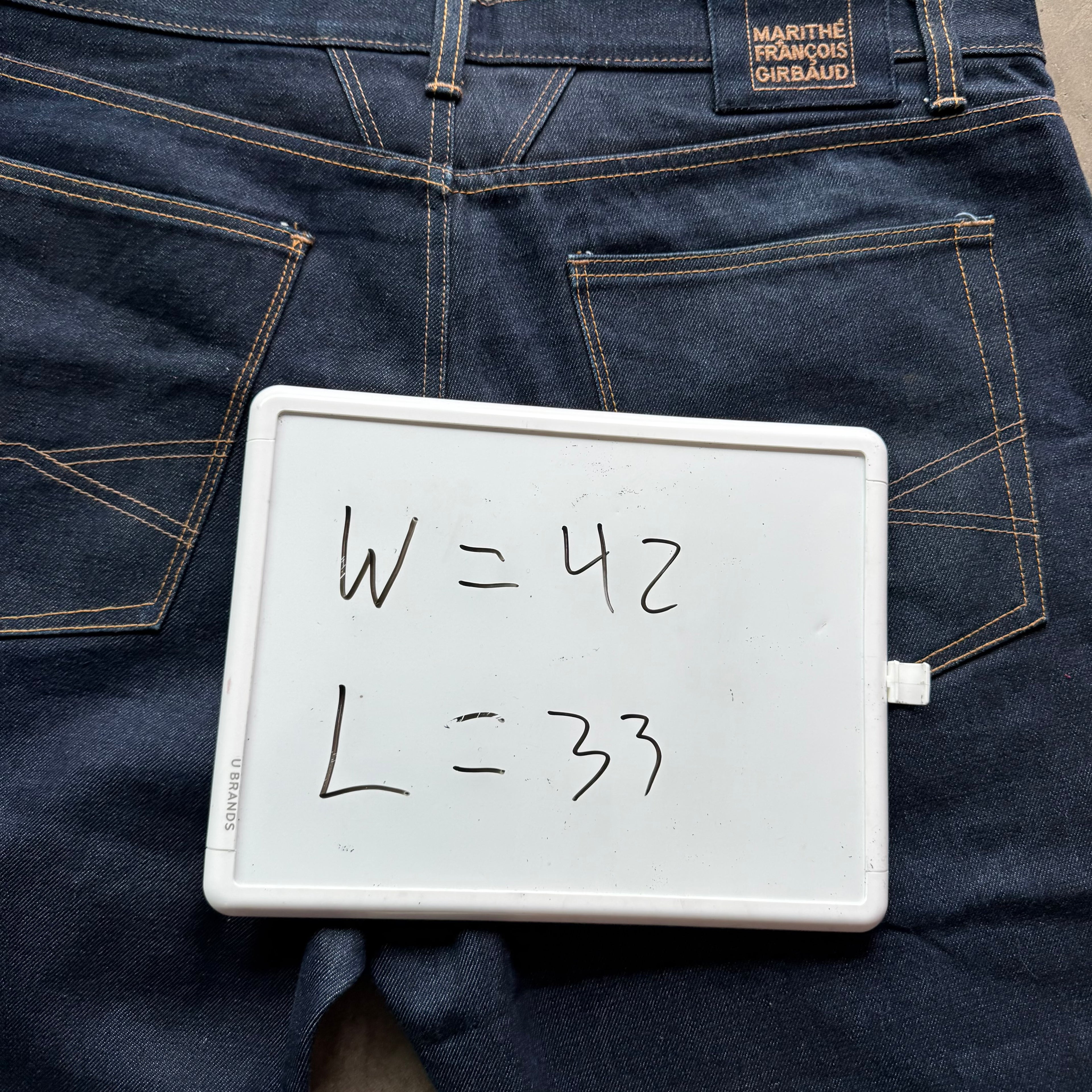 42x33 Y2K Girbaud Jeans