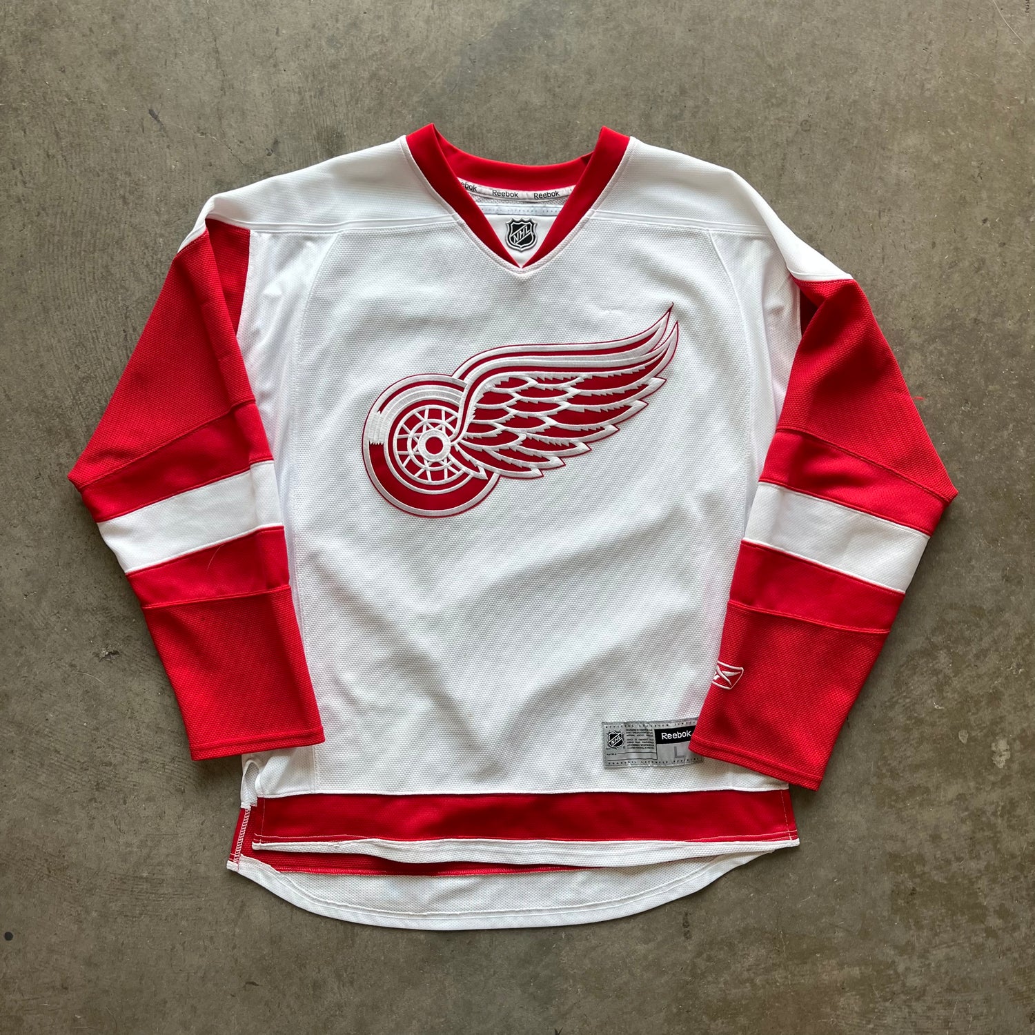L 00s Detroit Redwings Warm Up Jersey