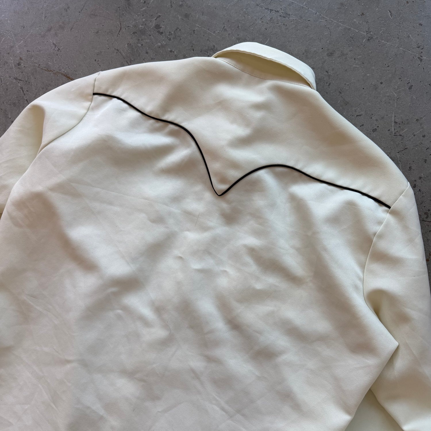 XL 80s H bar C Embroidered Pearl Snap