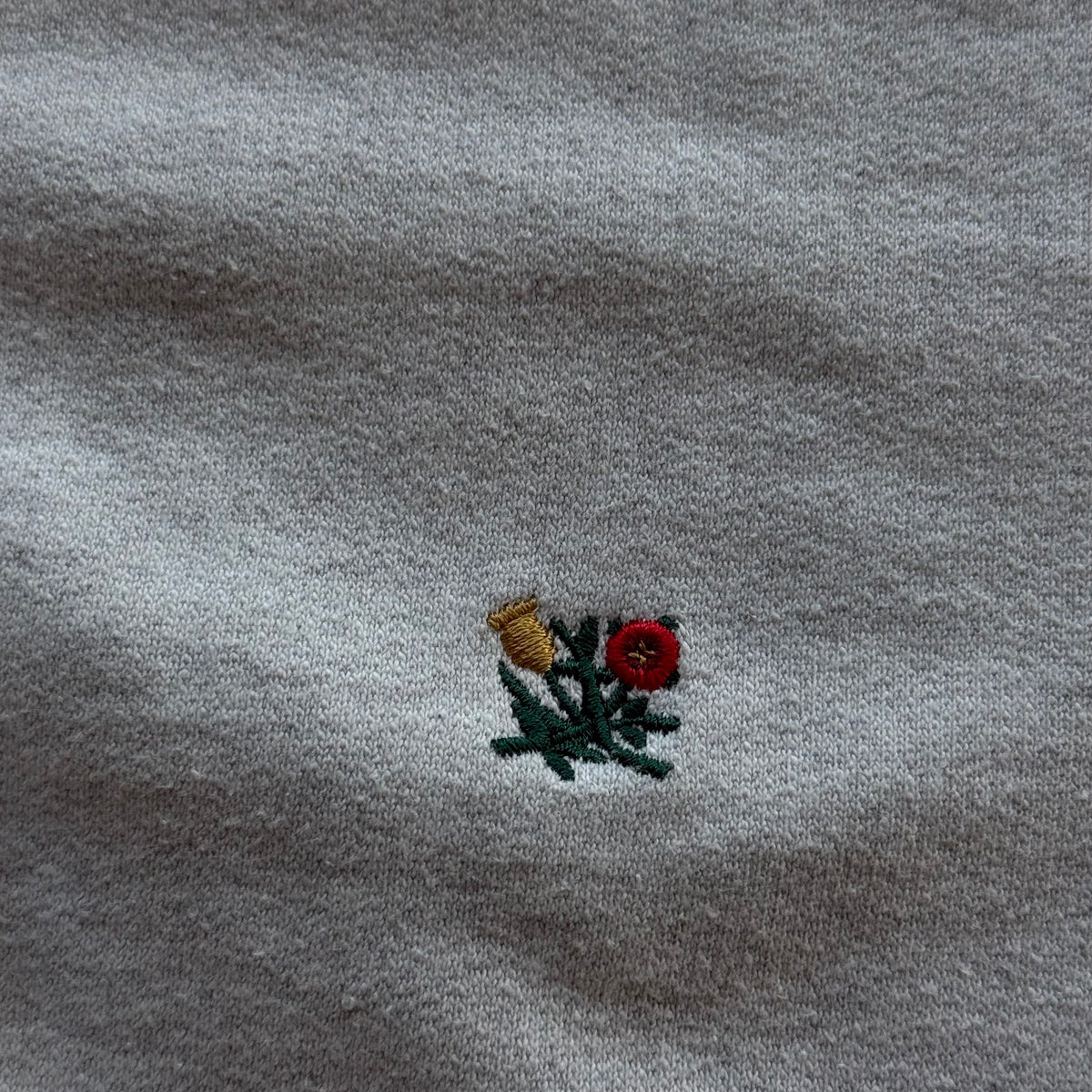 L ALD Roses Gray Zipup