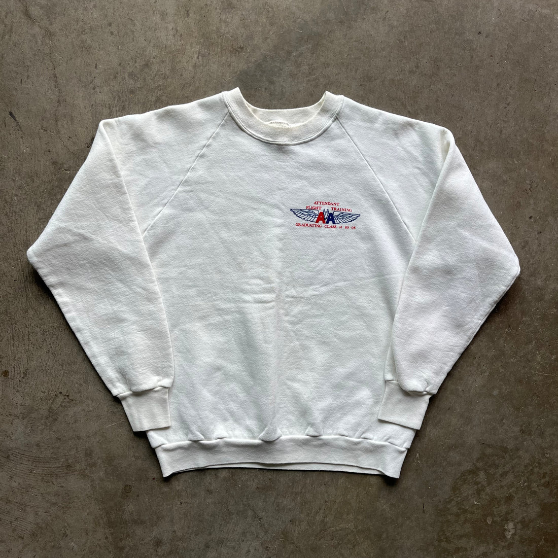 L 1989 American Airlines Crewneck