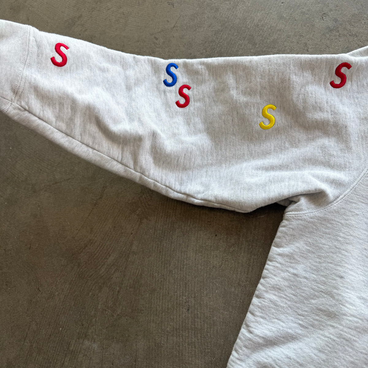 LSupreme Embroidered S Hoodie Gray
