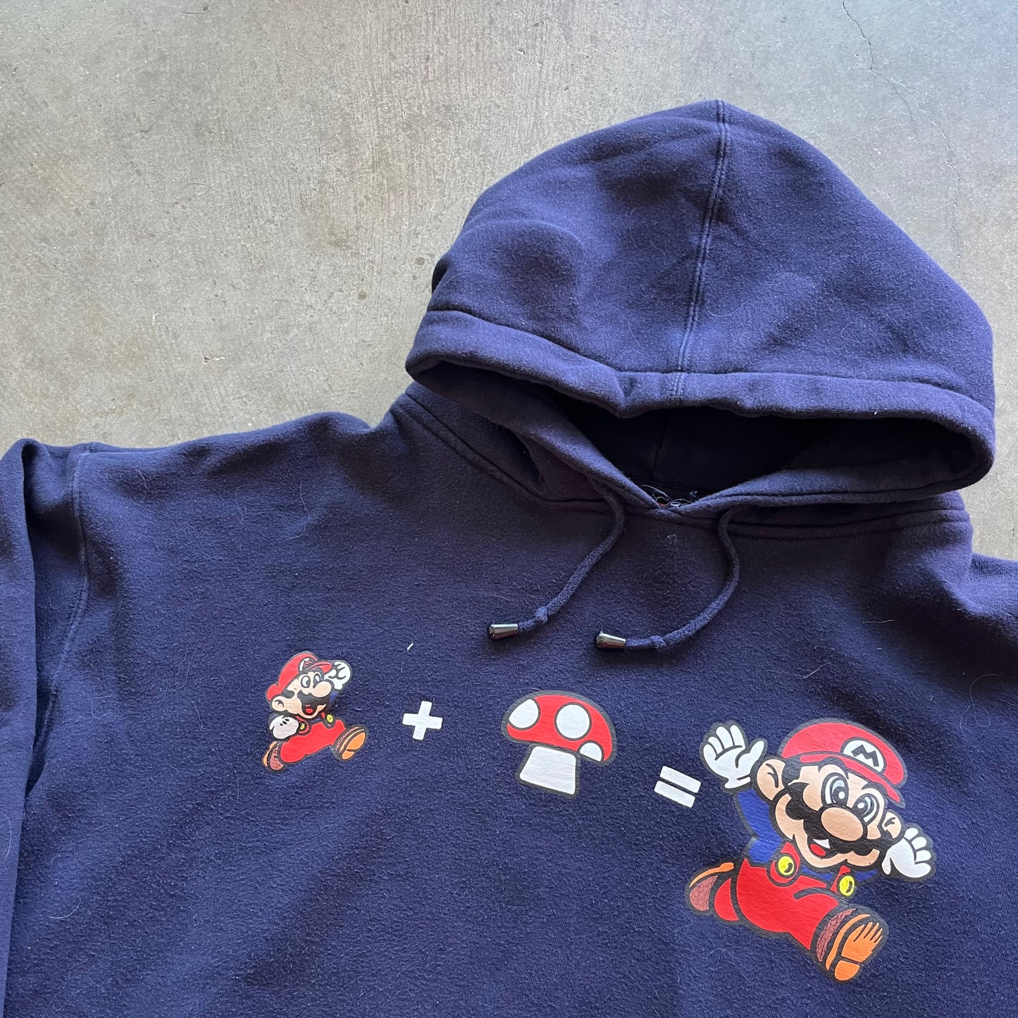 XXL 04 Mario Hoodie